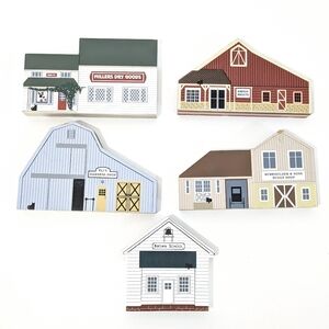The Cat's Meow Wooden Village Pieces - Ohio Amish / Amish Craftsmen Series